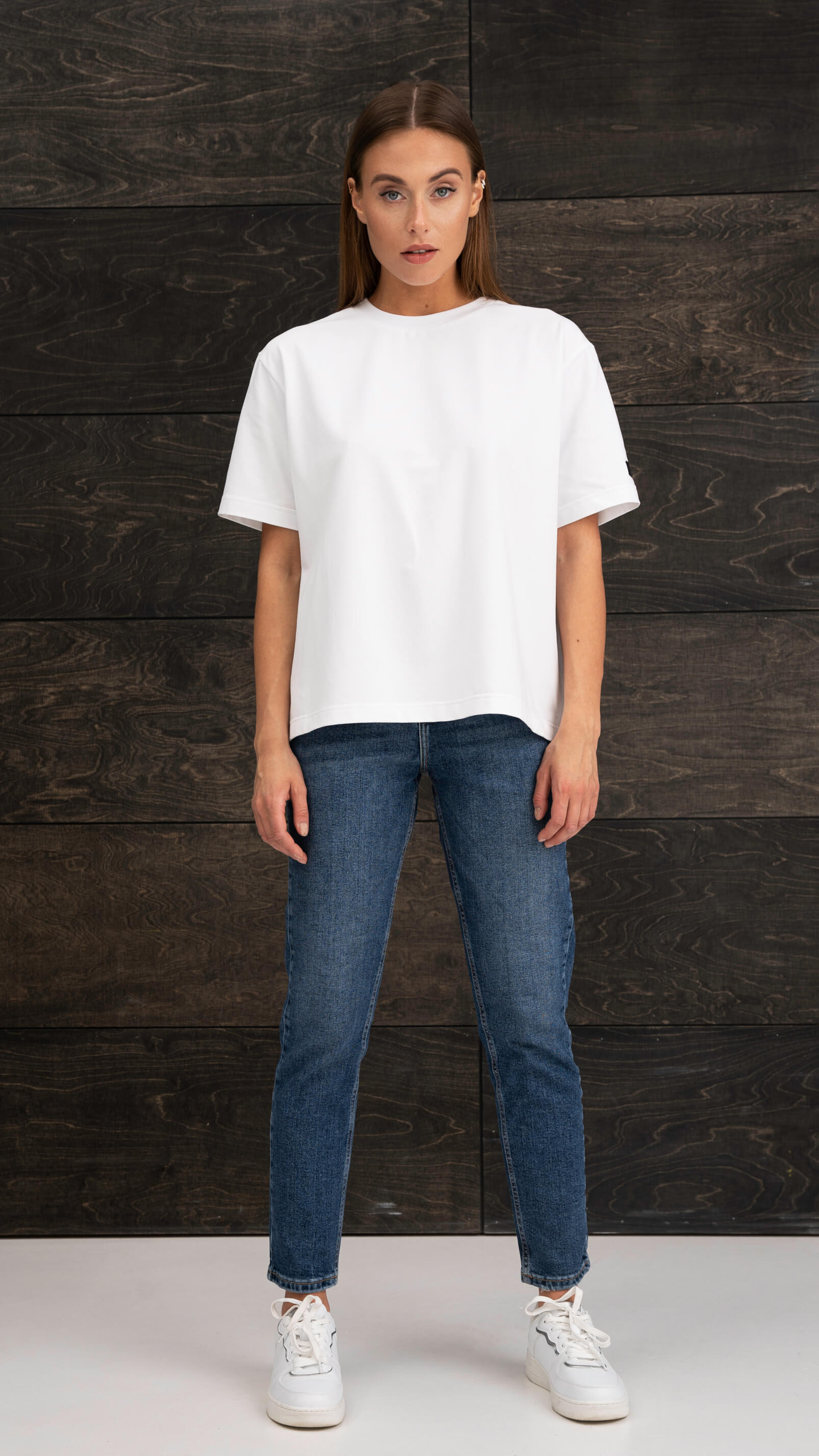 Oversized women’s T-shirt (no chest logo) CMF203