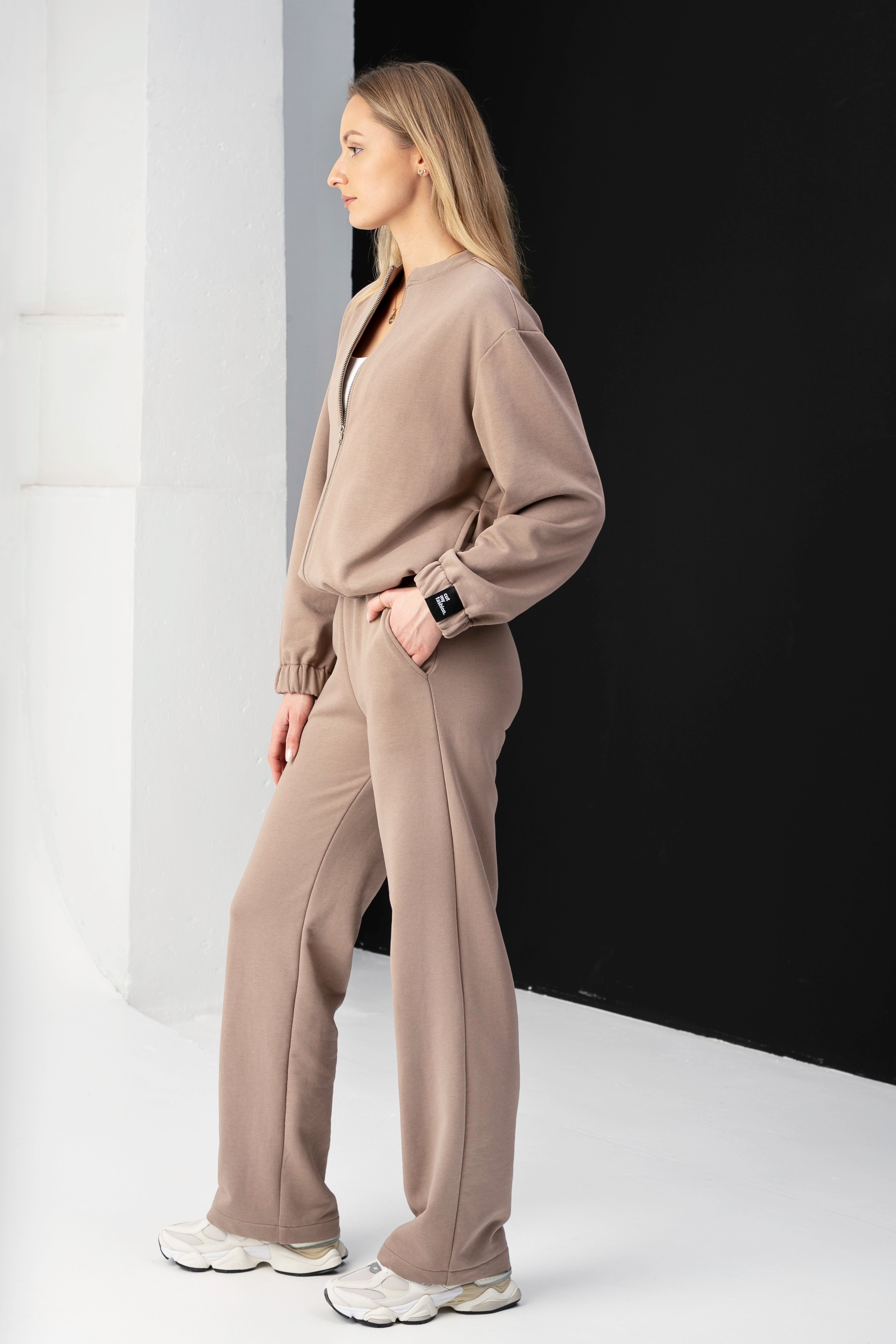 Laisvalaikio treningai be pūkelio "Mėja" CMF550