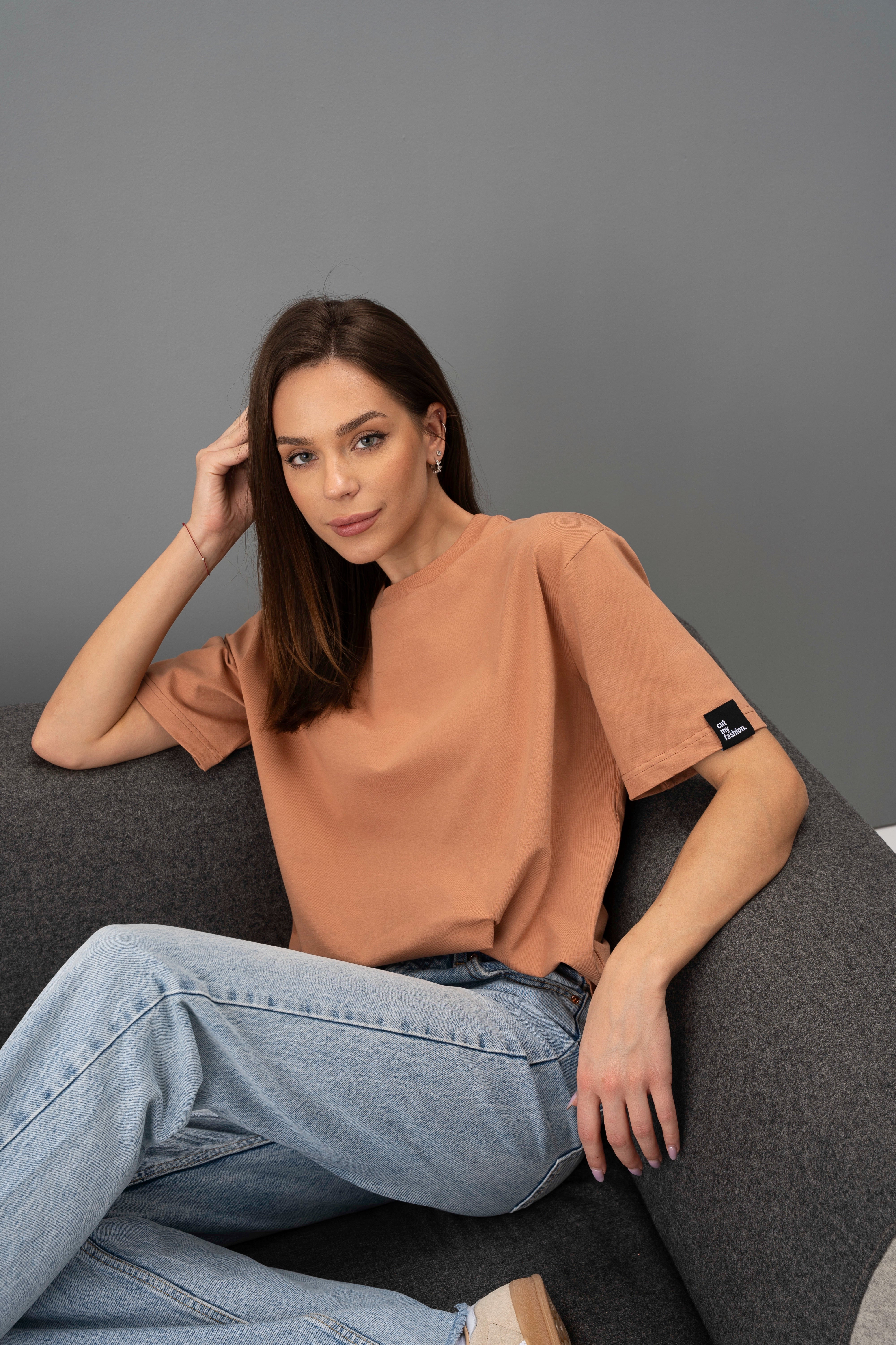 Mocha mousse oversized T-shirt CMF562