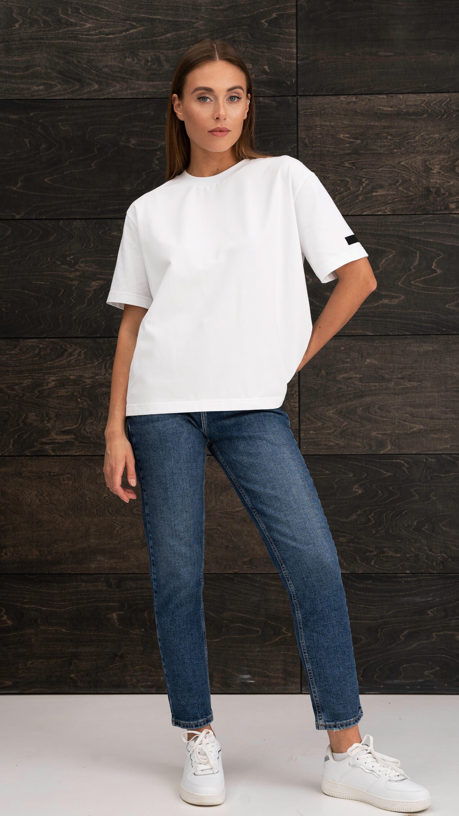 Oversized women’s T-shirt (no chest logo) CMF203