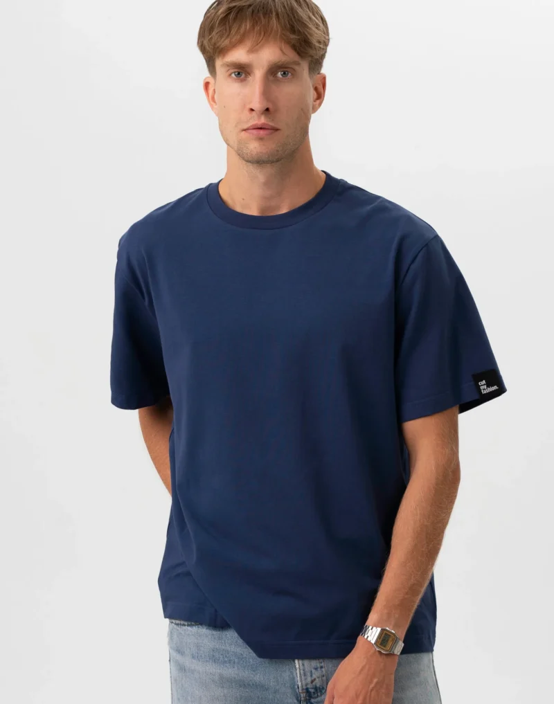 Oversized Men's T-Shirt CMF543