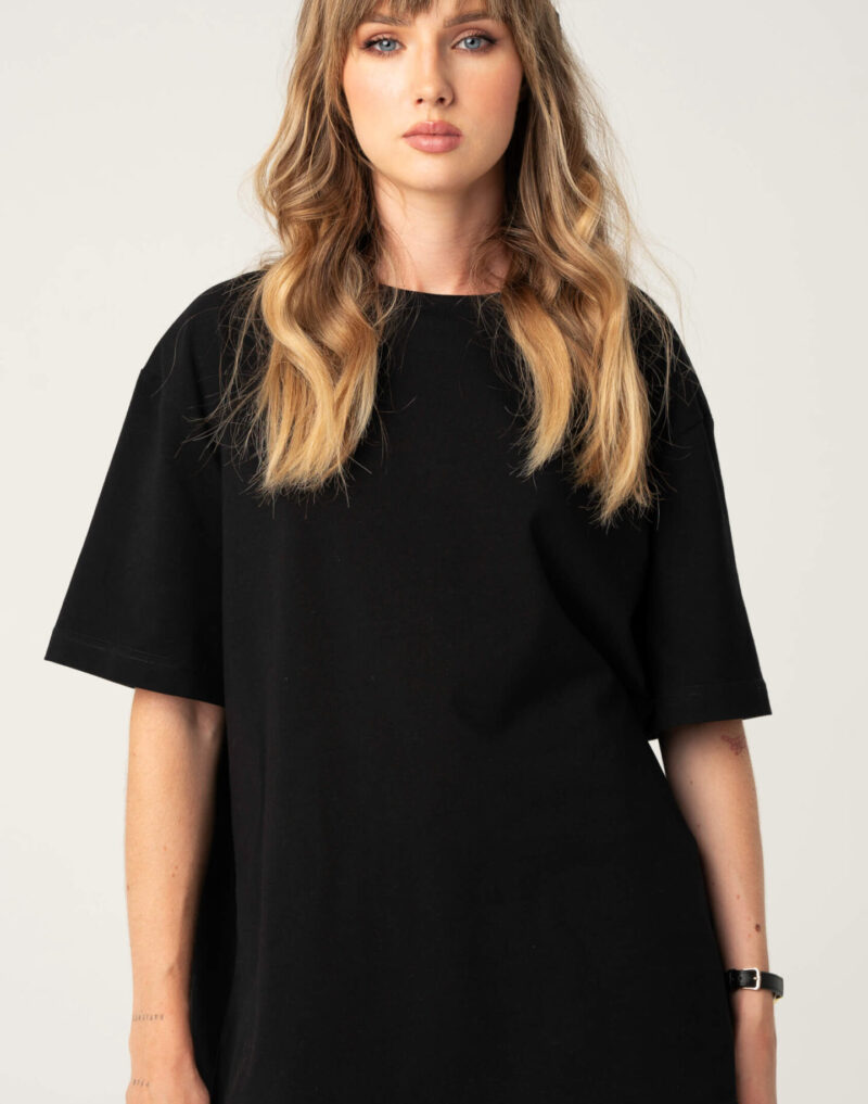 Oversized unisex marškinėliai "CMF by Kamilė" CMF394